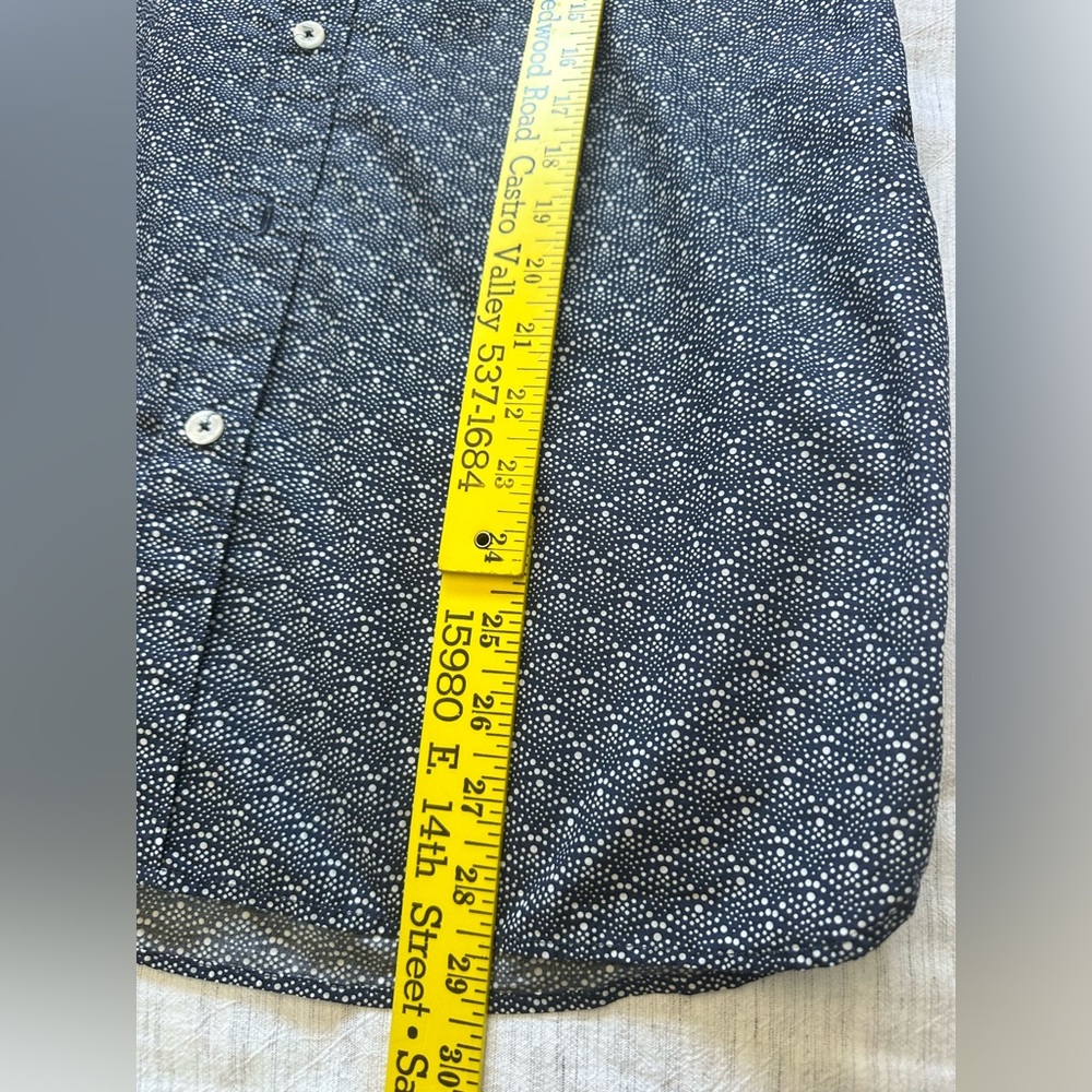 Todd Snyder Navy Patterned Casual Button Down Shi… - image 6